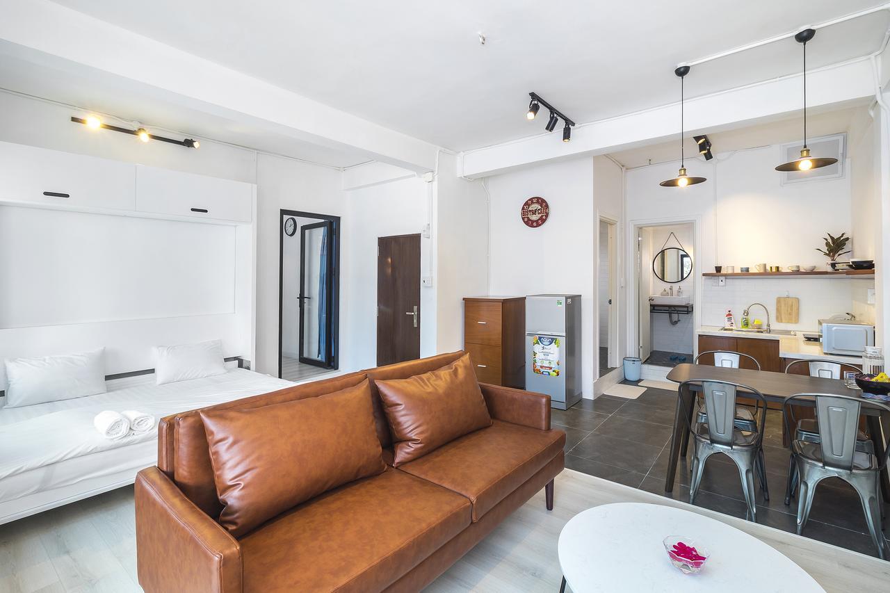 Scandinavian Apartment With Balcony In Bui Vien Хошимин Экстерьер фото